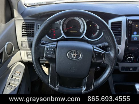 Used 2013 Toyota Tacoma 4x4 Double Cab w/ TRD Sport Pkg image 16