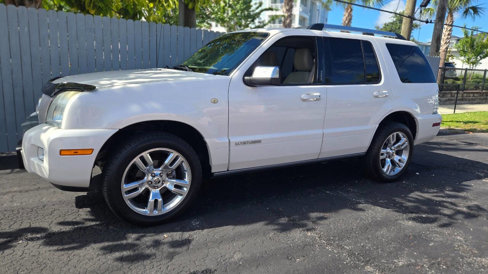 Used 2010 Mercury Mountaineer Premier image 16