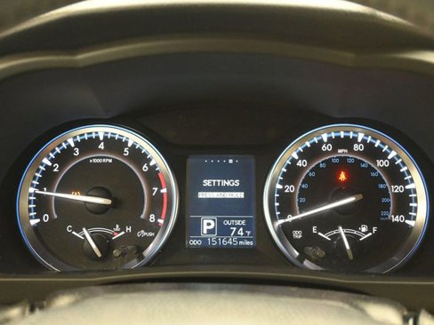 Used 2016 Toyota Highlander Plus image 10