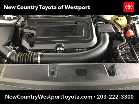 Used 2021 Buick Envision Avenir w/ Technology Package II image 28