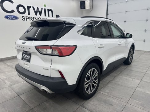 Used 2020 Ford Escape SEL image 4