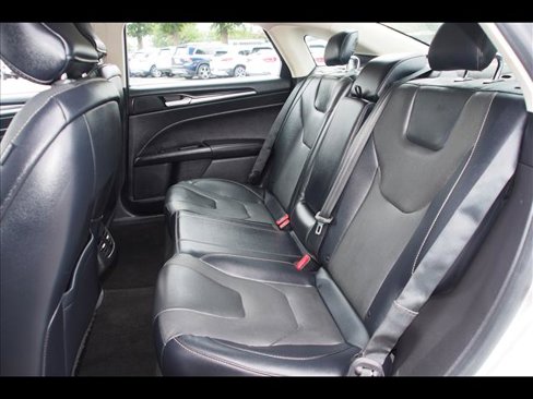 Used 2019 Ford Fusion Titanium image 19