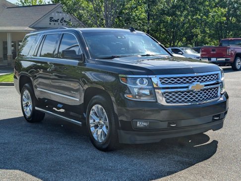 Used 2018 Chevrolet Tahoe LT w/ LT Signature Package image 3