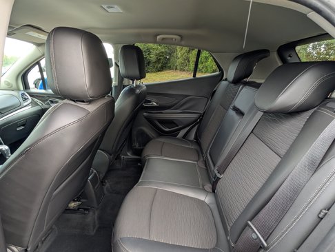 Used 2015 Buick Encore FWD image 26