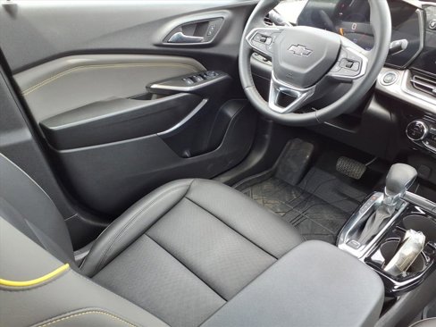 Used 2025 Chevrolet Trax ACTIV w/ Driver Confidence Package image 16