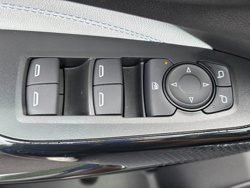 New 2025 Chevrolet Trax LT w/ Sunroof Package image 20