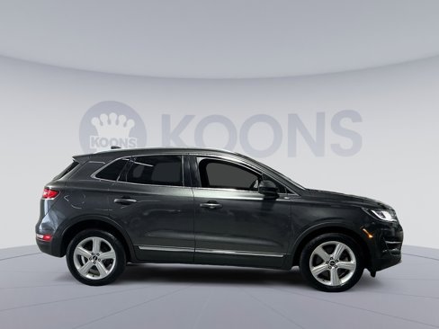 Used 2017 Lincoln MKC Premiere image 17