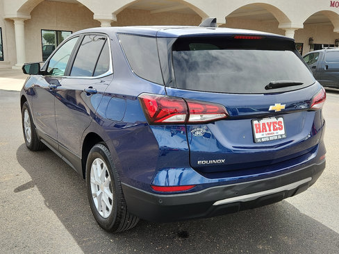 Used 2023 Chevrolet Equinox LT w/ Driver Convenience Package image 3