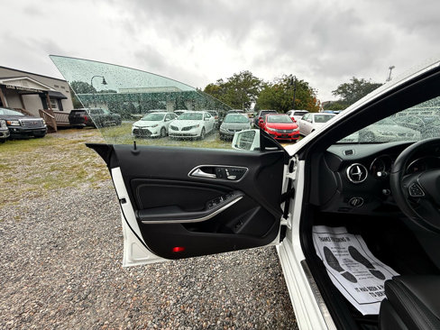 Used 2018 Mercedes-Benz CLA 250 4MATIC image 13