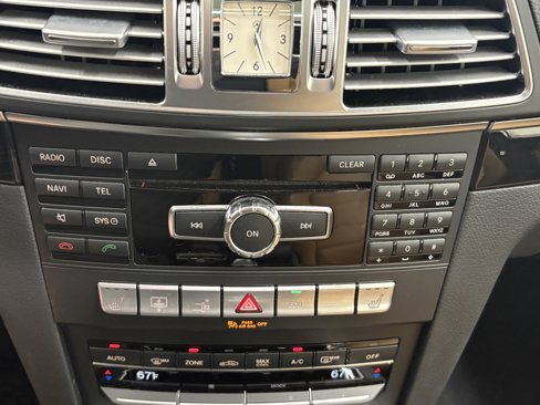 Used 2015 Mercedes-Benz E 400 4MATIC Coupe image 10