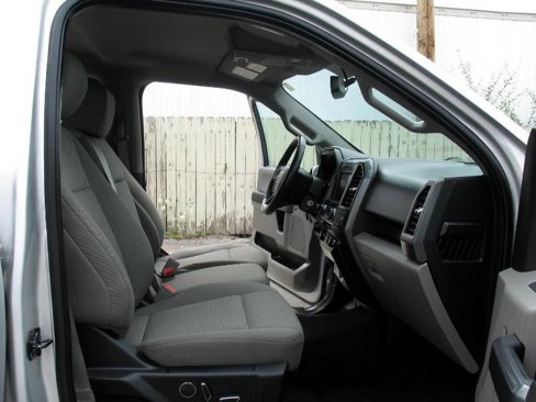 Used 2018 Ford F150 XLT w/ Equipment Group 302A Luxury image 21