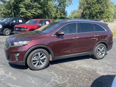 Used 2019 Kia Sorento EX w/ EX Touring Package image 2