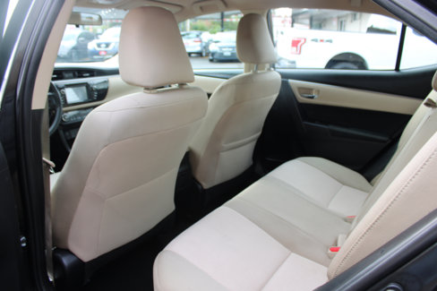 Used 2015 Toyota Corolla LE image 12