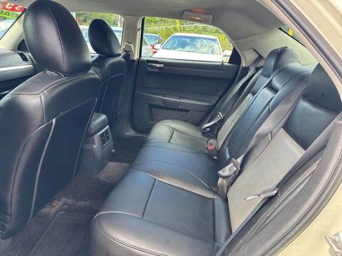 Used 2008 Chrysler 300 LX image 12