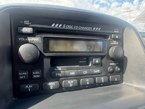 Used 2004 Honda CR-V EX image 16
