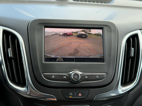 Used 2023 Chevrolet Equinox LT image 18