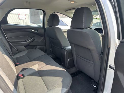 Used 2013 Ford Focus SE image 13