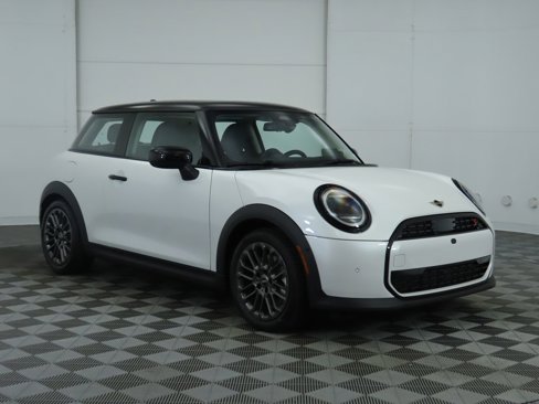 Used 2025 MINI Cooper S image 4