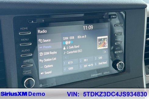 Used 2018 Toyota Sienna LE image 34