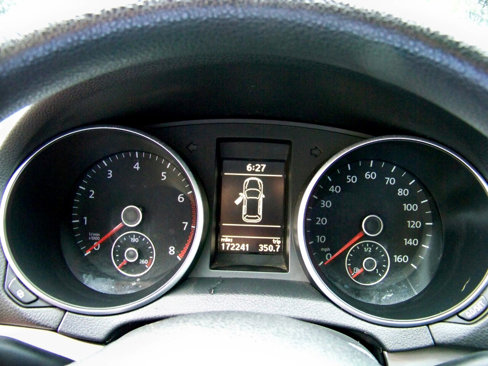 Used 2011 Volkswagen Golf 4-Door image 29