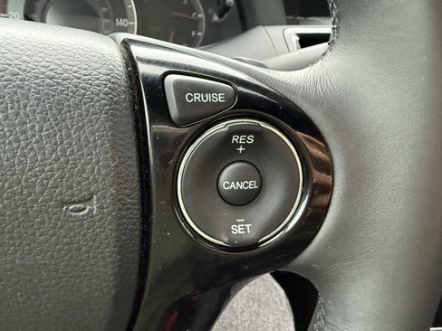 Used 2017 Honda Accord Sport image 20