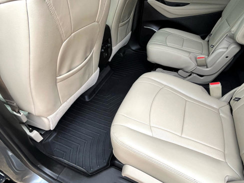 Used 2020 Buick Enclave Essence image 40