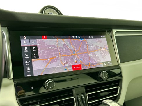 Certified 2022 Porsche Macan GTS image 22