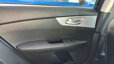 Used 2023 Kia Forte LXS image 14