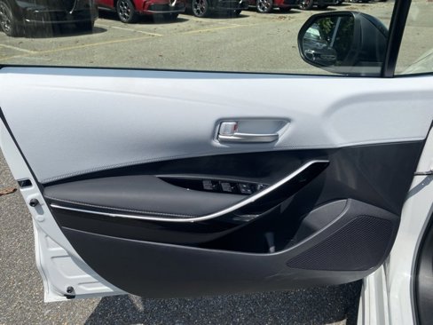Used 2023 Toyota Corolla XSE image 17
