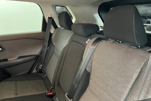 Used 2023 Nissan Rogue SV image 21