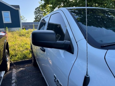 Used 2020 RAM 1500 Tradesman w/ Chrome Appearance Group image 11