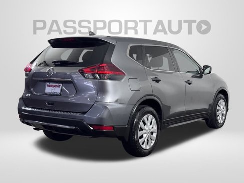 Used 2020 Nissan Rogue S image 10