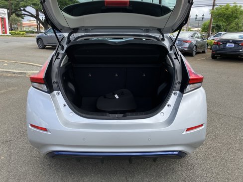 Certified 2022 Nissan Leaf S image 11