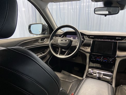 Certified 2021 Jeep Grand Cherokee L Limited image 46