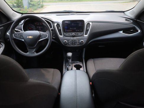 Used 2024 Chevrolet Malibu LT image 23