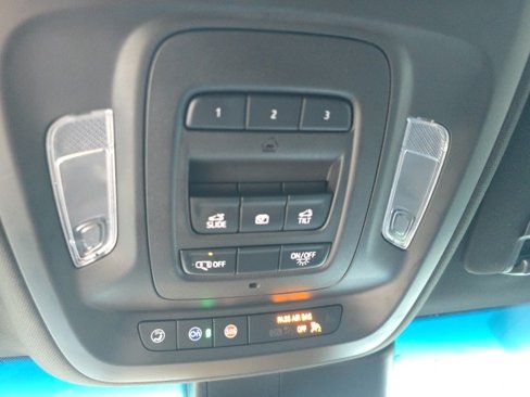 Used 2021 Cadillac CT5 Luxury w/ Sun And Sound Package image 30