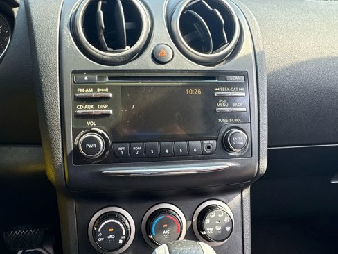 Used 2014 Nissan Rogue S image 10