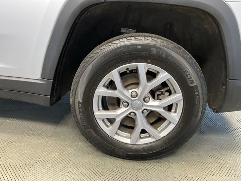 Certified 2021 Jeep Grand Cherokee L Limited image 34