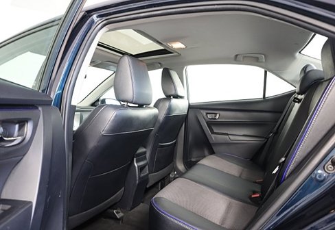 Used 2018 Toyota Corolla SE image 21