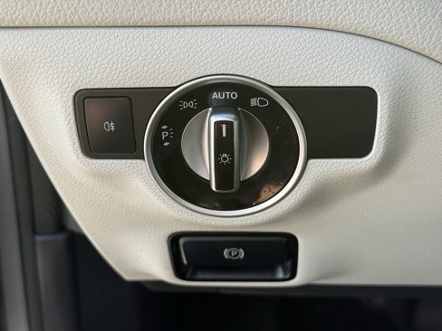 Used 2019 Mercedes-Benz CLA 250 image 26
