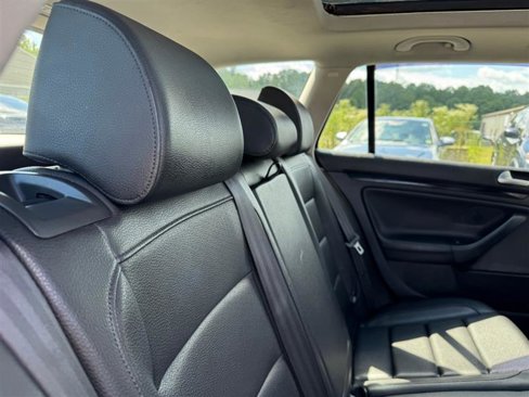 Used 2013 Volkswagen Jetta TDI image 27