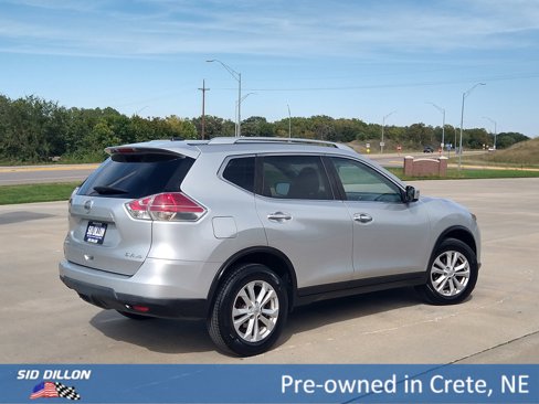 Used 2016 Nissan Rogue SV image 12