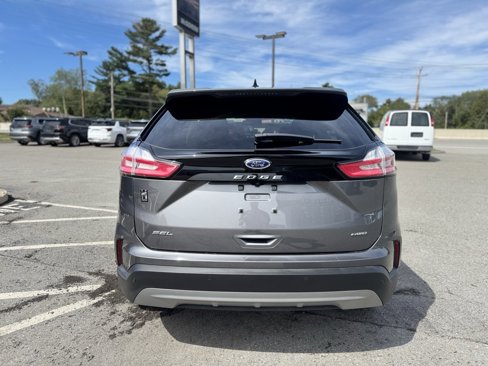 Used 2022 Ford Edge SEL w/ Convenience Package image 6