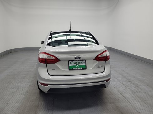 Used 2019 Ford Fiesta SE image 6