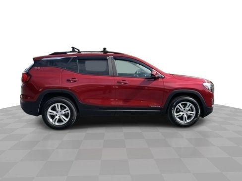 Certified 2021 GMC Terrain SLE w/ Driver Convenience Package image 9