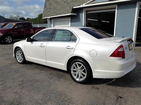 Used 2011 Ford Fusion SEL w/ 302A Rapid Spec Order Code image 8
