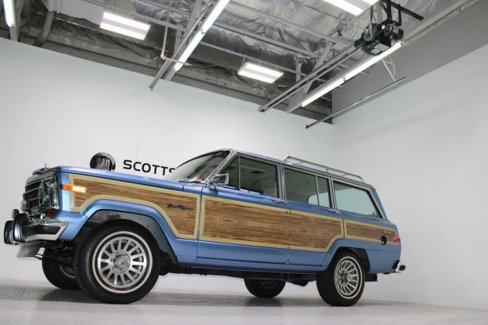 Used 1991 Jeep Grand Wagoneer image 36