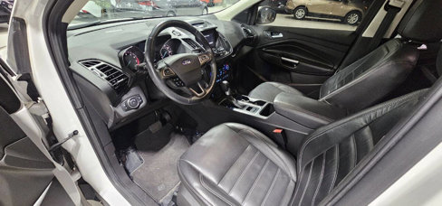 Used 2017 Ford Escape Titanium w/ Equipment Group 301A image 9