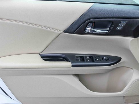 Used 2015 Honda Accord EX-L image 21