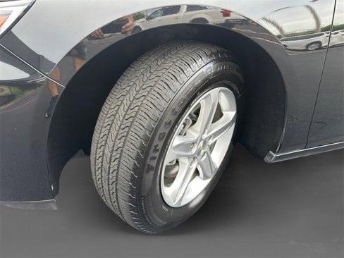 Used 2021 Chevrolet Malibu LS w/ Driver Confidence Package II image 9